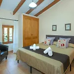 Villa Sort Gran By Vintage Travel *