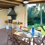 Sort Gran By Vintage Travel Villa
