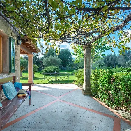 Villa Sort Gran By Vintage Travel *