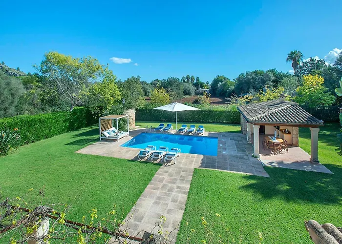 Sort Gran By Vintage Travel