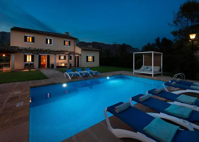 Sort Gran By Vintage Travel Pollensa