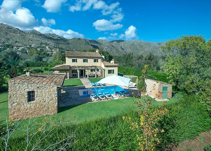 Sort Gran By Vintage Travel Pollensa