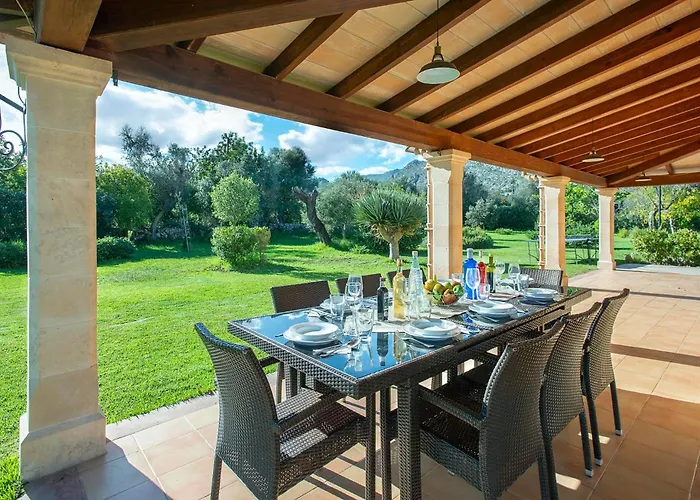 Villa Sort Gran By Vintage Travel