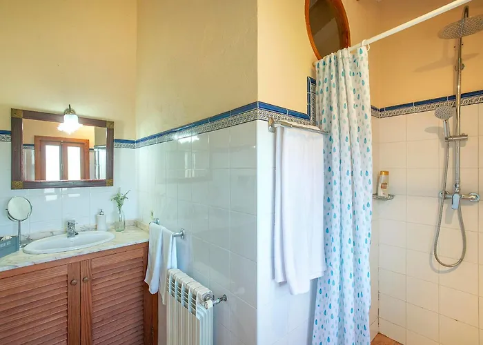 Sort Gran By Vintage Travel Villa Pollensa