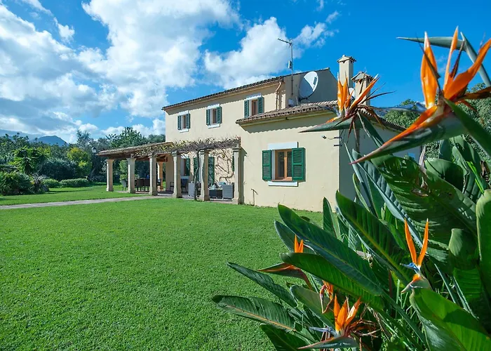 Villa Sort Gran By Vintage Travel *