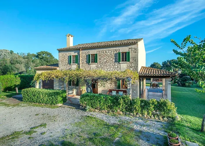 Villa Sort Gran By Vintage Travel *