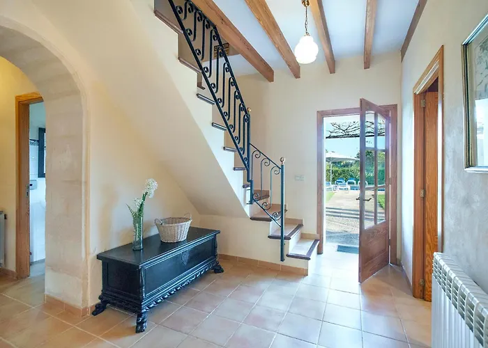 Villa Sort Gran By Vintage Travel